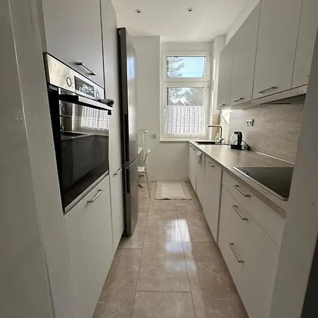 Kleine Moderne 1,5 Zimmerwohnung *