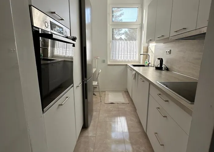 Kleine Moderne 1,5 Zimmerwohnung *