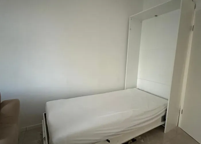 Kleine Moderne 1,5 Zimmerwohnung * Essen